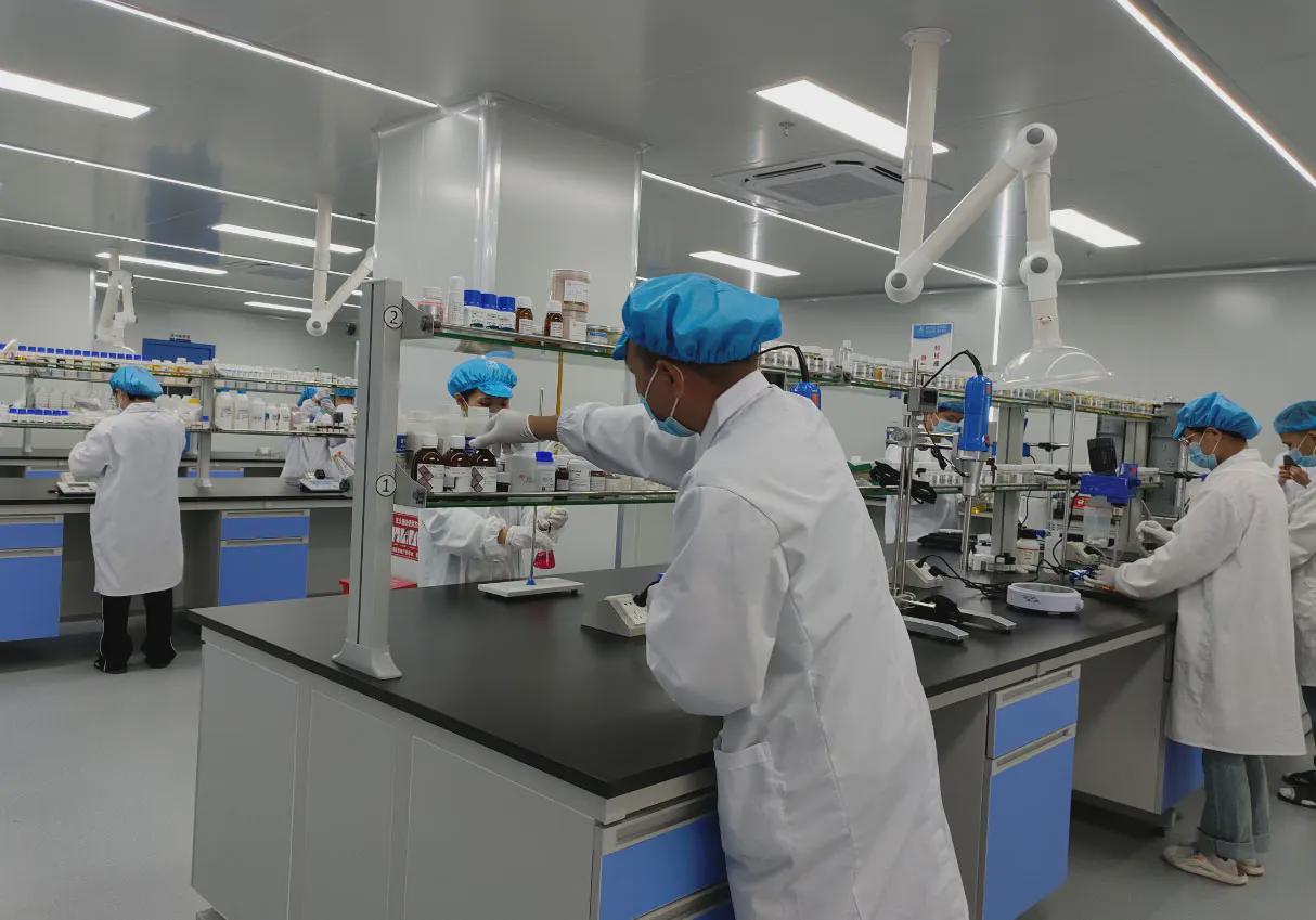 攜手黛美雅詩(shī) 解鎖連鎖品牌化妝品產(chǎn)品力的定制化智造新路徑